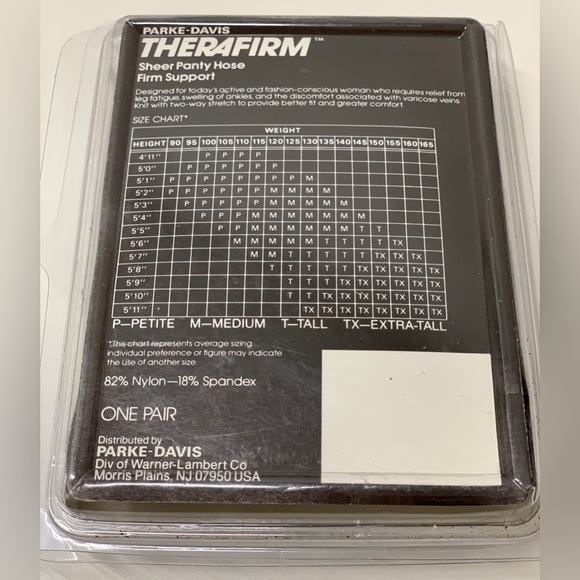 Women’s Petite Beige Firm Support THERAFIRM Sheer Support Panty Hose - Picture 4 of 9